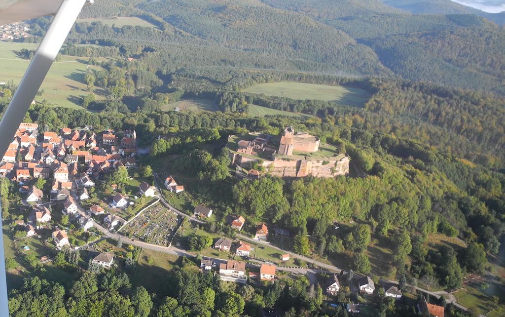 Au Pied Du Chateau Lichtenberg 部屋 写真