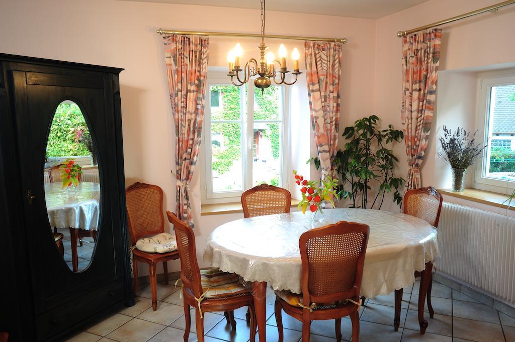 Au Pied Du Chateau Lichtenberg 部屋 写真